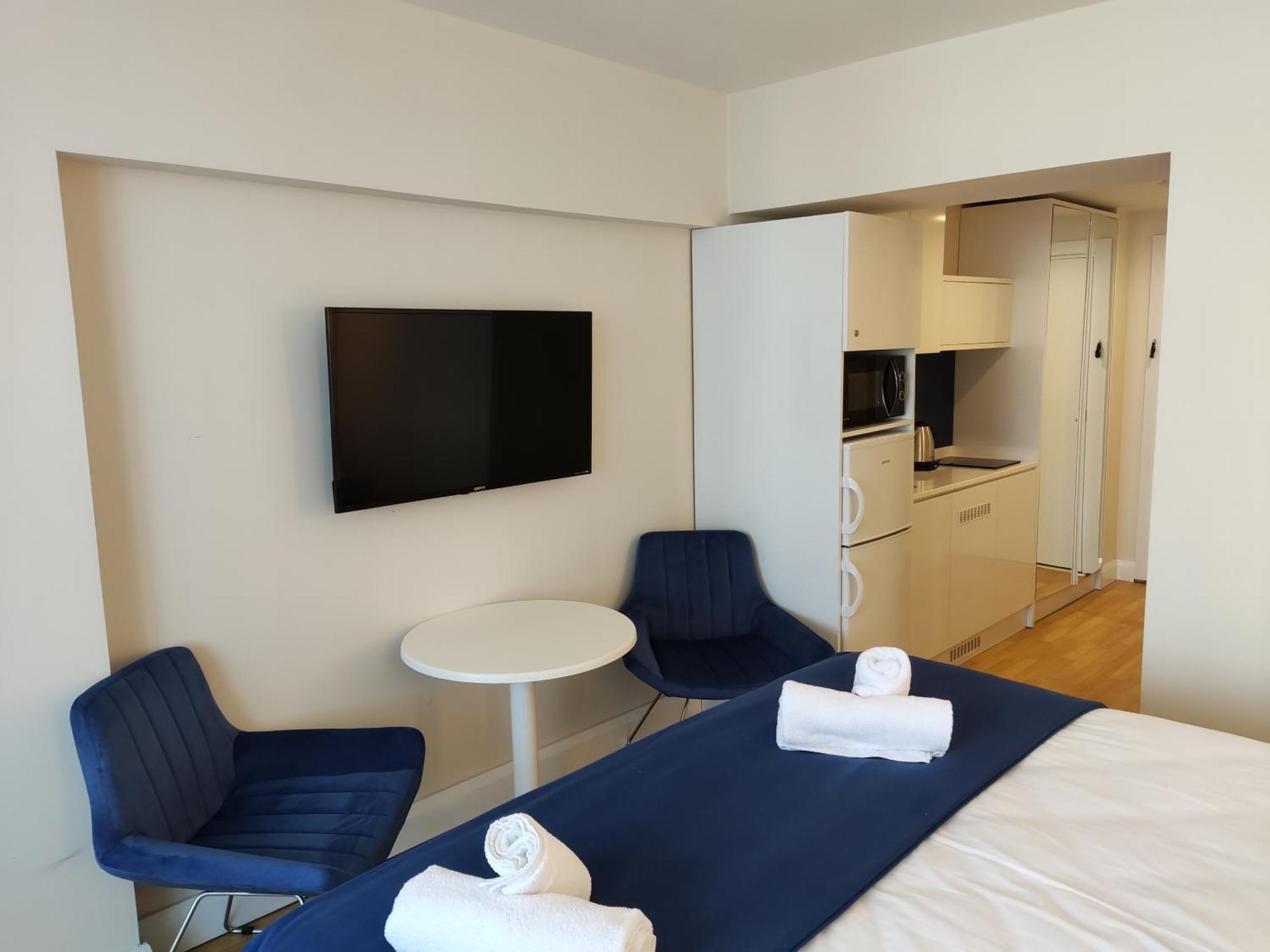 Hellobatumi Aparthotel Ngoại thất bức ảnh